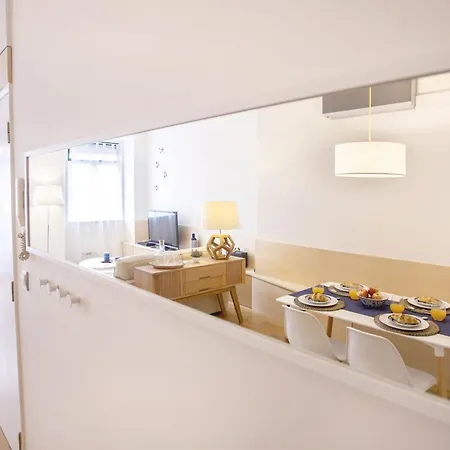 Apartment Carmo In Chiado Lisbon