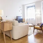 شقة Carmo In Chiado Lisboa
