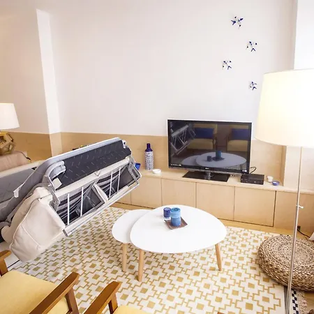 Апартаменты Carmo In Chiado