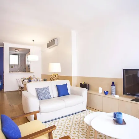 Carmo In Chiado Апартаменты